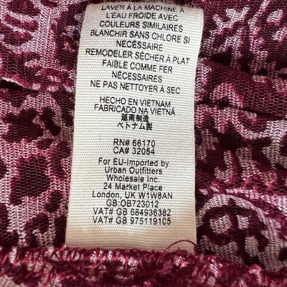 We The Free Ginger Berry Velvet Burnout Off Shoulder Top Mulled Wine Combo Med - Picture 8 of 8